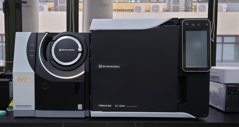 Gas chromatography-mass spectrometry - Auto parts product image